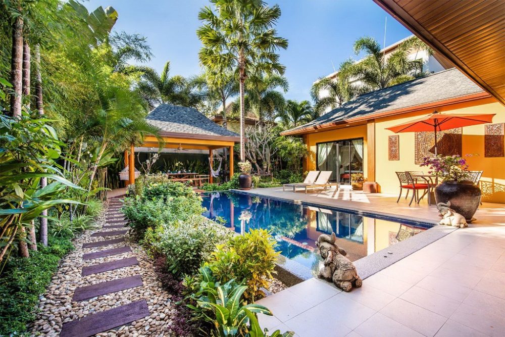 Phuket Airbnb Stay m