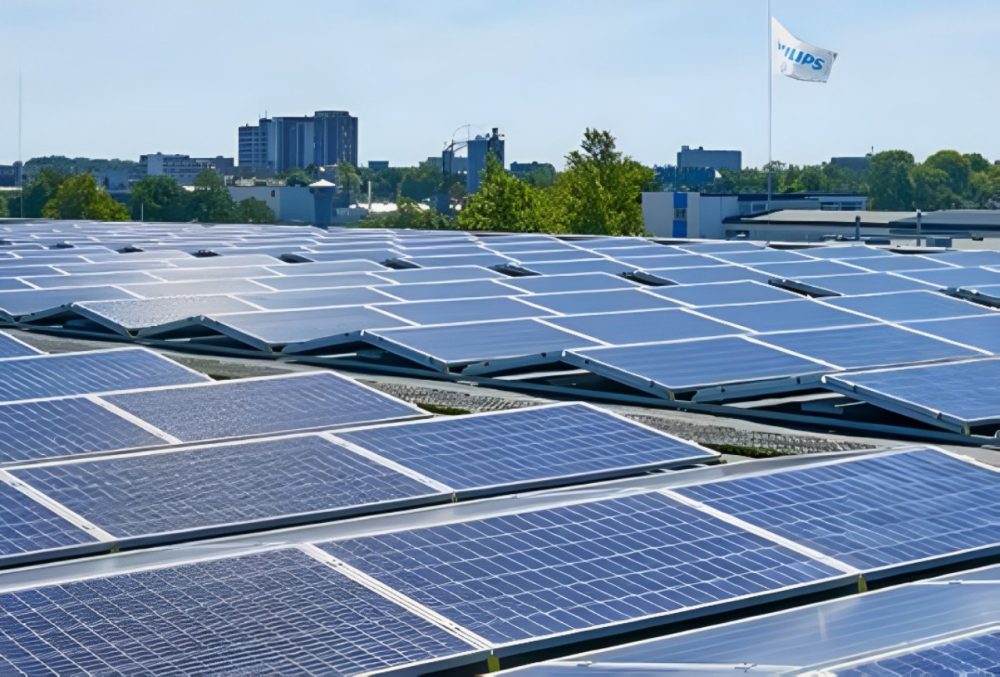 06 ฟิลิปส์บรรลุผลลัพธ์การดำเนินธุรกิจสีเขียว sun panels environmental