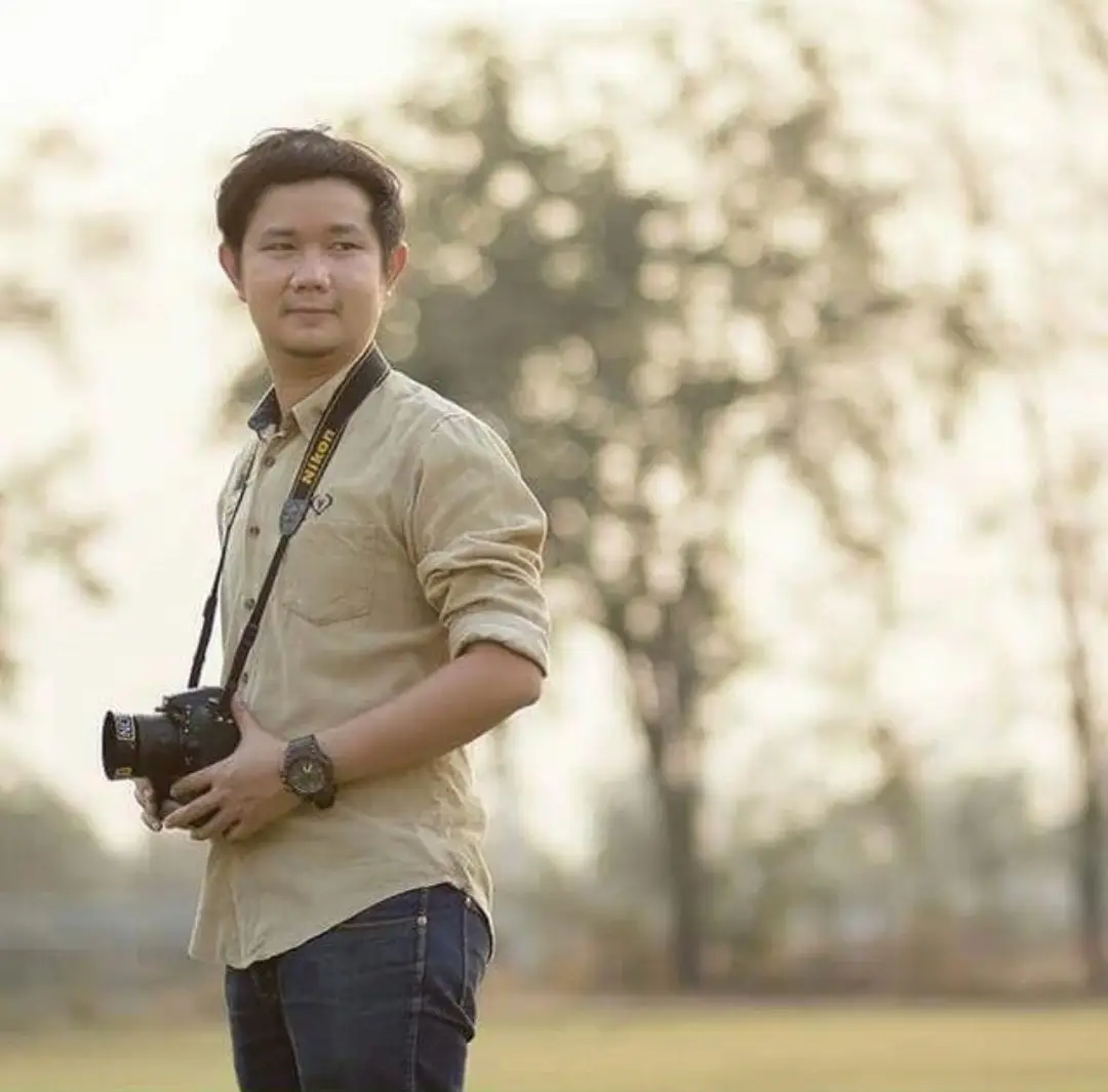 Pipe 24 ภาณุวัฒน์ เข็มทอง | รับถ่ายภาพเนื่องในโอกาสพิเศษ งานรับปริญญา งานแต่ง งานบวช 4 Khemtong Panuwat