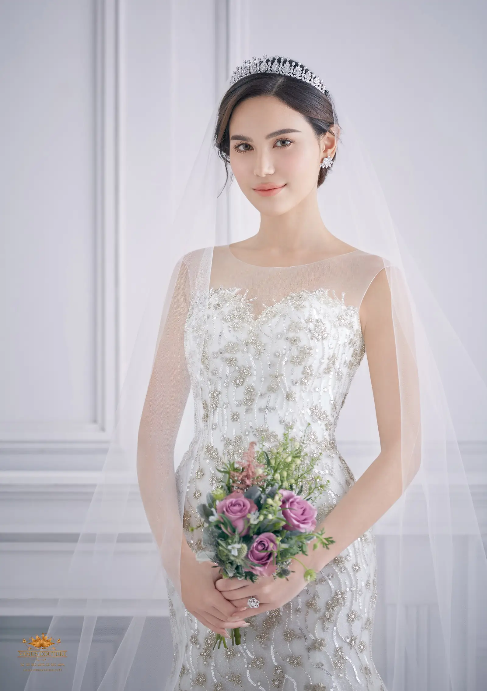 ส่งท้ายเดือนแห่งความรักด้วยคอลเลกชันชุดแต่งงานสุดหวานโรแมนติก “VANUS COUTURE New collection 2022” 14 S3 0399