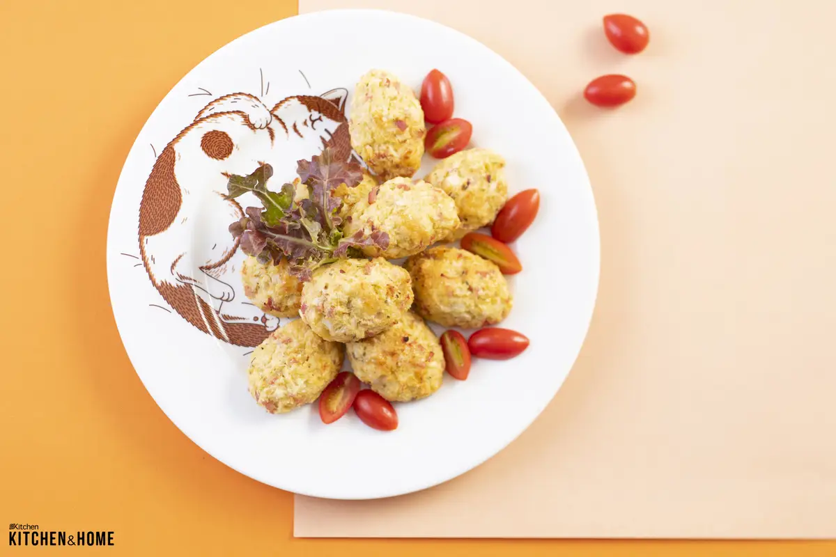 “Cook with an Oven 30 เมนูอบ อร่อยง่ายทันใจ”รวมสูตรเมนูอบ ทำง่าย ในเล่มเดียว 4 ดอกกะหล่ำอบแฮมชีส