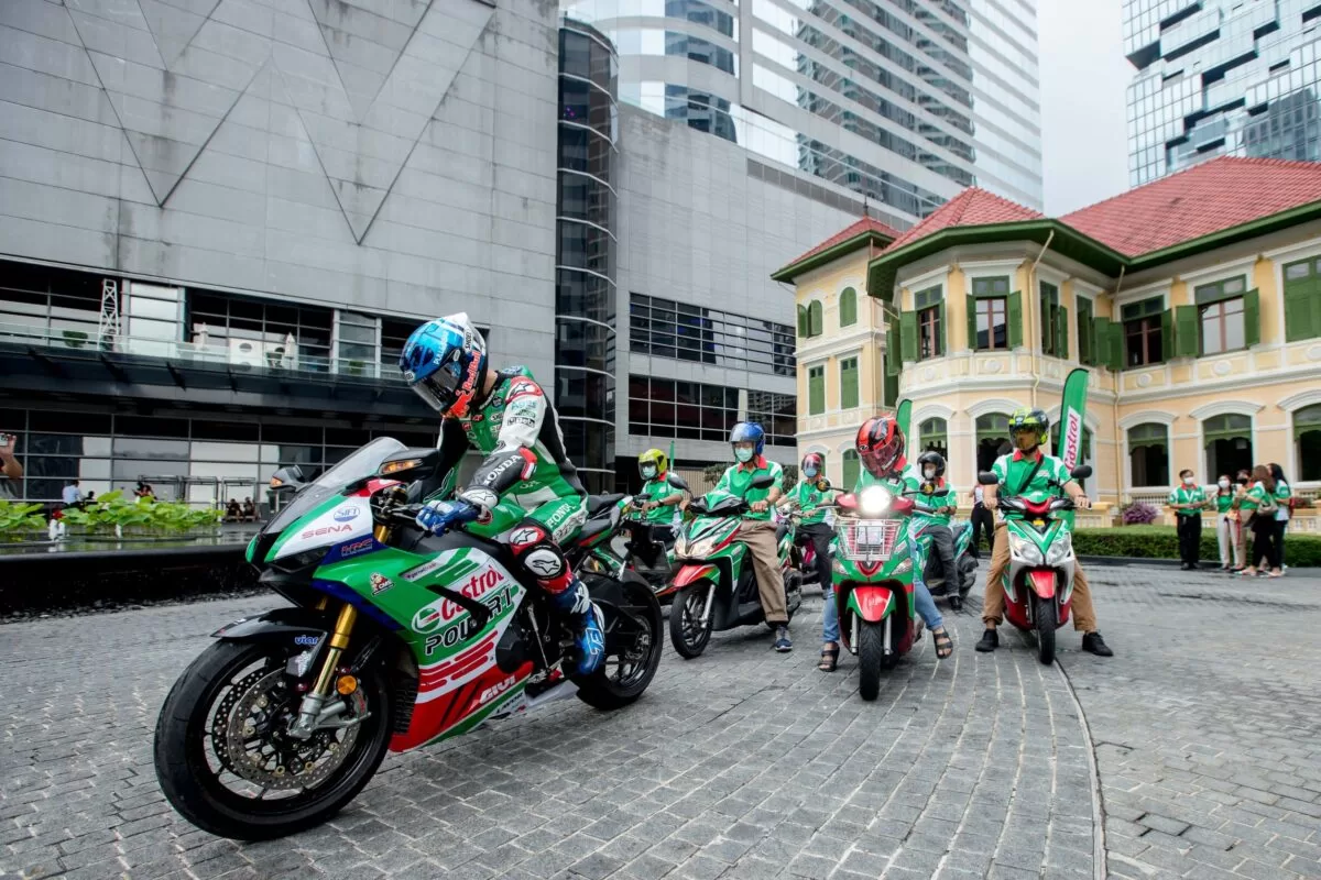 BP Castrol จัดกิจกรรมเอาใจสายมอเตอร์สปอร์ต ดึง Alex Marquez ร่วม Meet & Greet ก่อนลุยศึก Thailand MotoGPTM : Thailand Grand Prix 2022 ตอกย้ำความเป็นผู้นำวงการหล่อลื่นระดับโลก 4 07 ภาพประกอบข่าว