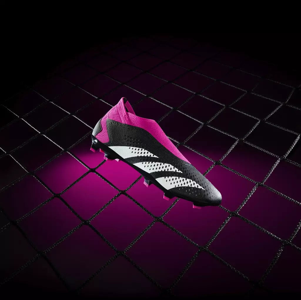 อาดิดาสเปิดตัวรองเท้าฟุตบอล PREDATOR ACCURACY ดีไซน์ล่าสุดที่พร้อมความแม่นยำเหนือระดับ 5 SS23 Predator Accuracy P3PP LOW ANGLE