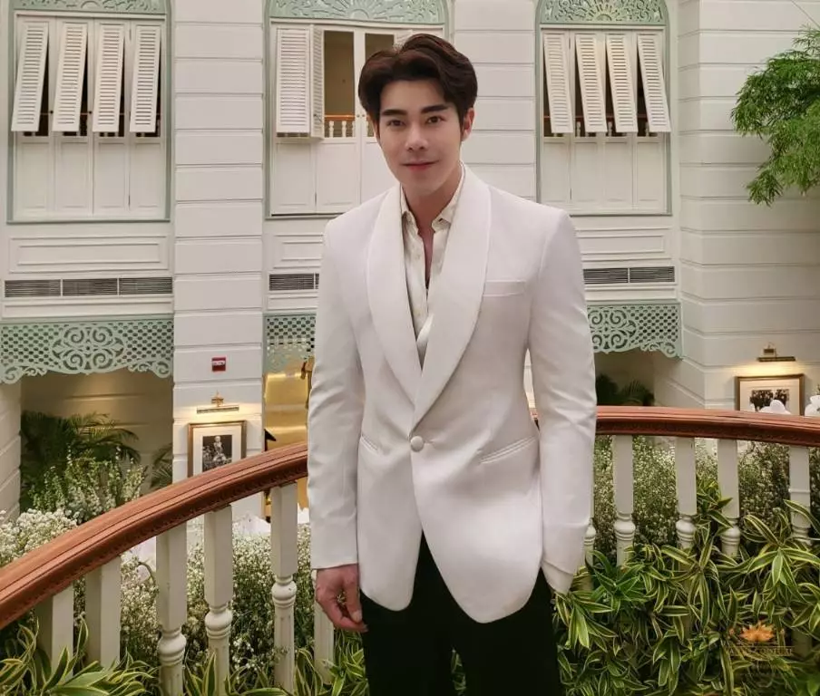 สรรค์ สุดเกตุ ดีไซน์เนอร์มือทอง เตรียมปั้นห้องเสื้อ วนัช กูตูร์ ก้าวสู่ระดับอินเตอร์ 3 1679988497195