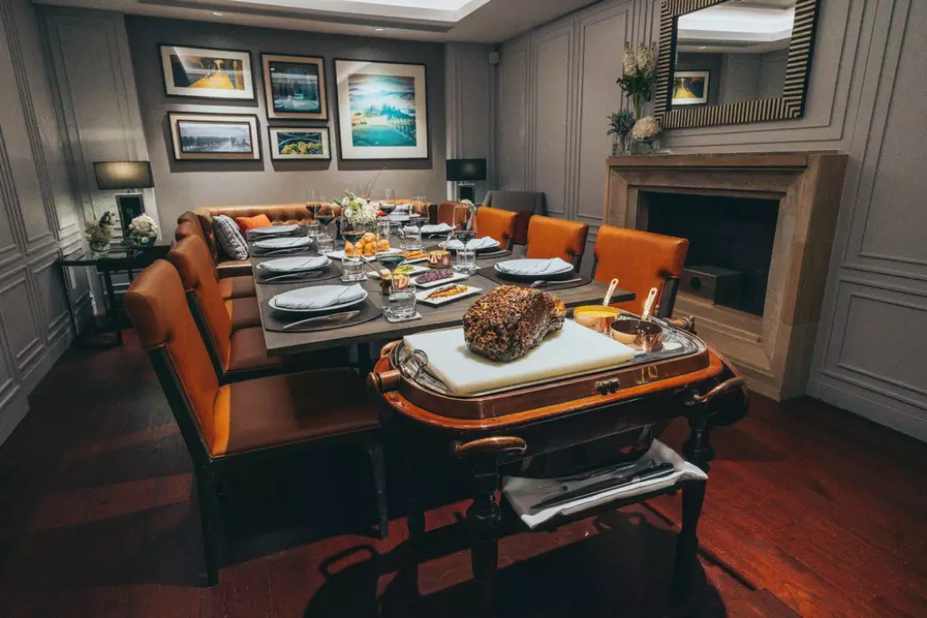 Private Dining Room 8 Prime Rib