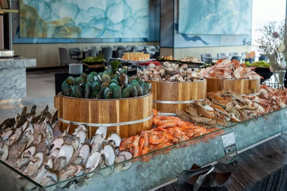 Holiday Inn Suites Siracha Laemchabang Seafood buffet