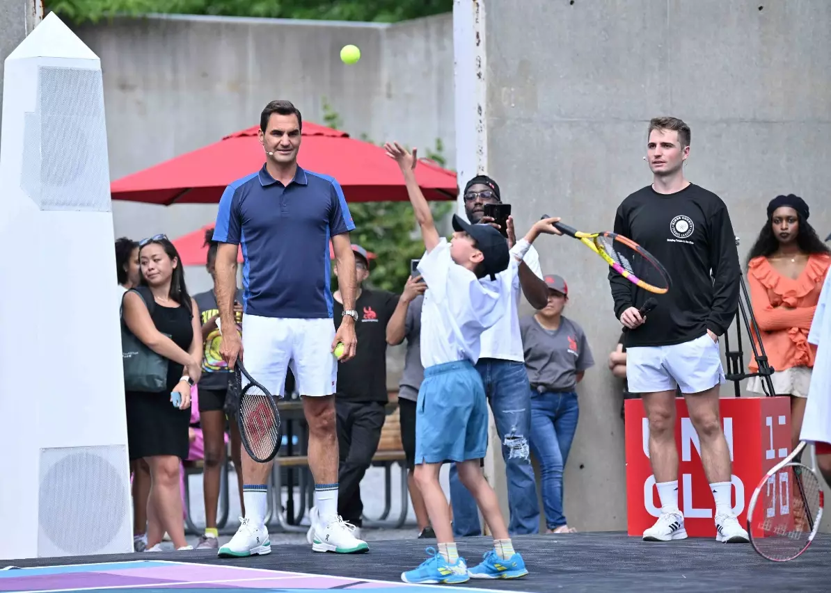 รวมภาพความประทับใจจาก Around the World with Roger Federer ณ นครนิวยอร์ก ซีรีส์อีเวนต์ระดับโลกจากยูนิโคล่และโรเจอร์ เฟเดอเรอร์ 8 ภาพงาน Around the World with Roger Federer in 21