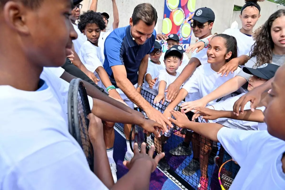 รวมภาพความประทับใจจาก Around the World with Roger Federer ณ นครนิวยอร์ก ซีรีส์อีเวนต์ระดับโลกจากยูนิโคล่และโรเจอร์ เฟเดอเรอร์ 7 ภาพงาน Around the World with Roger Federer in 38
