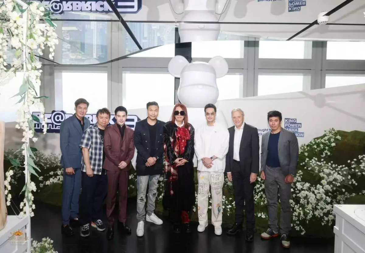 วนัช กูตูร์ ร่วมกับ คิง พาวเวอร์ มหานคร ชวนเปิดประสบการณ์ใหม่ไปกับงานดีไซน์สุดสร้างสรรค์ระดับโลกในงาน “BE@RBRICK WORLD WIDE TOUR 3” 3 1696490257670