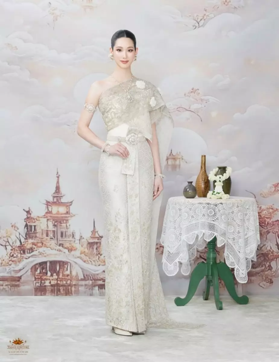 ห้องเสื้อ วนัช กูตูร์ เปิดม่านสู่โลกแห่งความงดงามของชุดไทยพระราชนิยมแห่งยุค ด้วยคอลเลกชันใหม่ล่าสุด "Blooming Love" 11 ห้องเสื้อ วนัช กูตูร์
