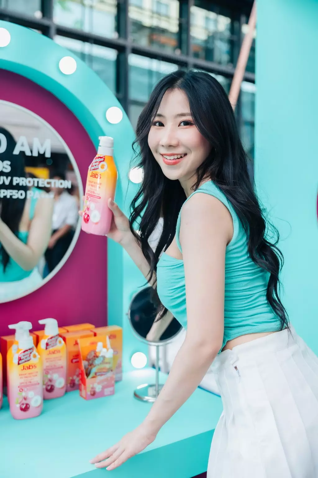 แจ๊บส์ ฉลองยอดขาย 1 ล้านชิ้น “Jabs Bright Booster UV Protection Lotion” แจกโปรหนักจัดเต็มคืนกำไรให้ลูกค้า ด้วยโปรโมชั่นลดแรง 1แถม1 3 4