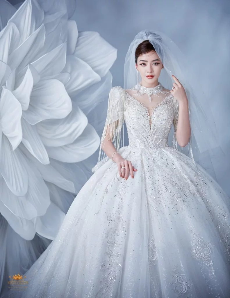 เลอค่า! ปุยฝ้าย AF ในลุคเจ้าสาวแสนสวยสุดหรูหรา หนึ่งในผลงานสุดครีเอตแห่งปีของห้องเสื้อชื่อดัง วนัช กูตูร์ 3 1.9