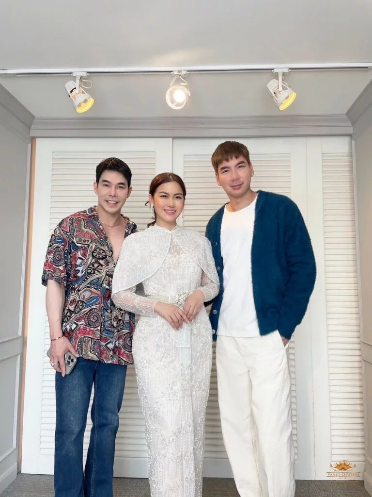 ส่องชุดวิวาห์สุดหรู หมิง-จิรกิติยา เจ้าสาวคนสวยของ อรรถ-วิสุทธิ์ ในงานวิวาห์สุดโรแมนติก 3 1